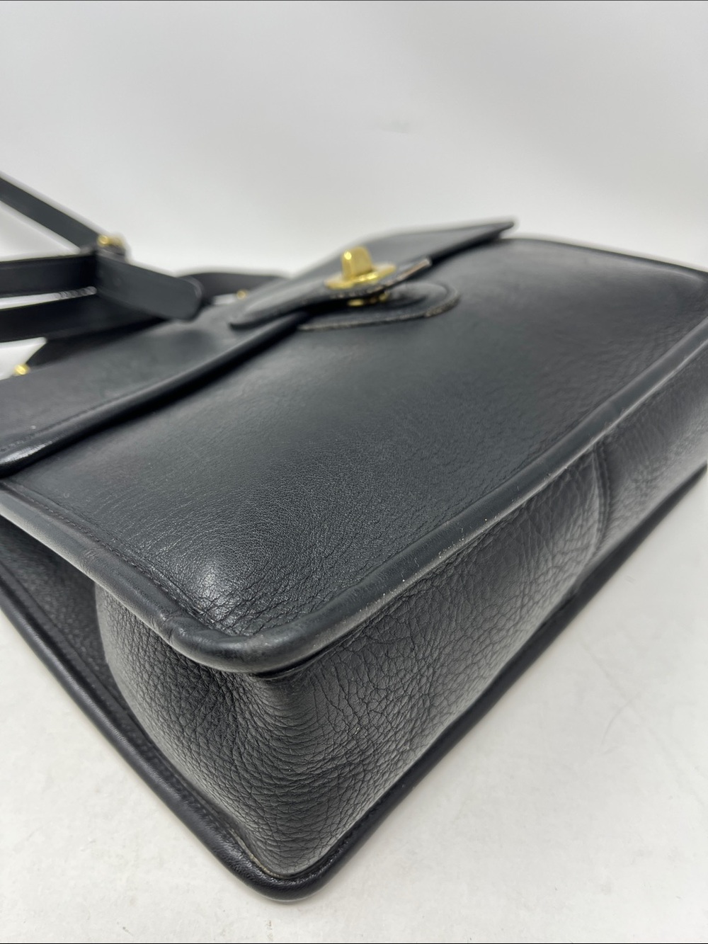 COACH VINTAGE WILLIS 1995 Black Leather TWISTLOCK BRIEFCASE BAG BRASS HARDWARE - Picture 6 of 16